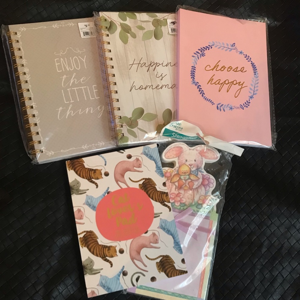 NWT Cute Stationary Bundle